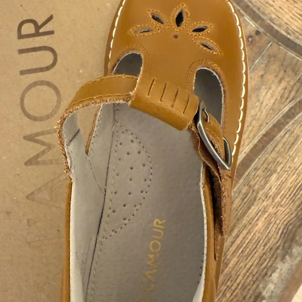 L'Amour Appleseed Mary Jane Kids Shoes - Tan - Picture 7 of 7